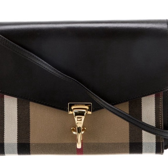 Burberry bag - Picture 1 of 6